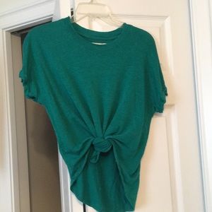 Medium Lou & Grey Linen Top